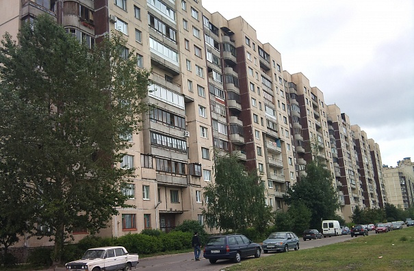 Вид на ЖСК со стороны ул. Латышских стрелков